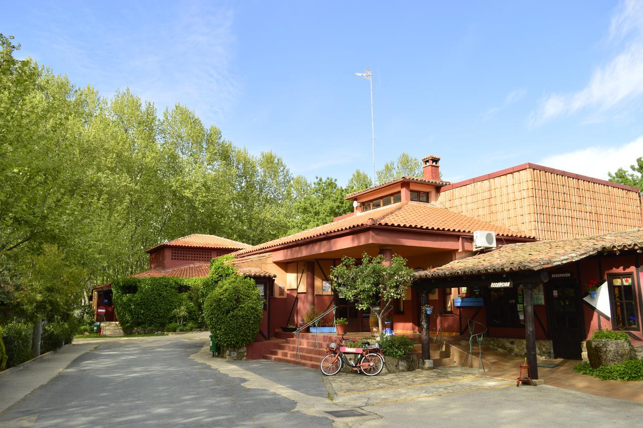 Camping El Pinajarro Hervás Exteriér fotografie